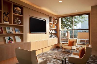 DoubleTree Suites by Hilton Hotel Boston-Cambridge