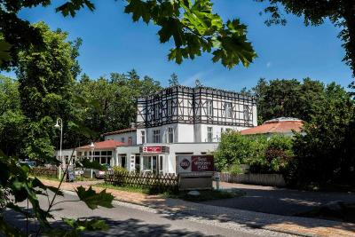 BEST WESTERN PLUS Ostseehotel Waldschloesschen
