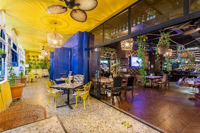 Anjeliq Downtown Hotel