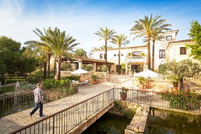 Robinson Cala Serena