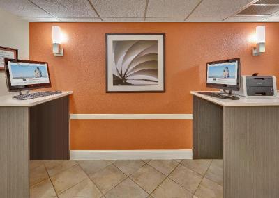 Candlewood Suites Dallas