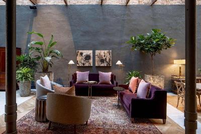 The Eliza Jane - The Unbound Collection by Hyatt