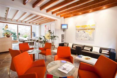 L'Hostal