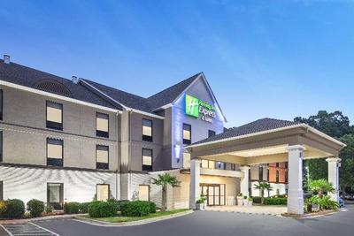 Holiday Inn Express and Suites Greenville-Spartan