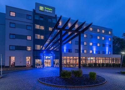 Holiday Inn Express Frankfurt Airport