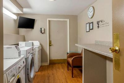 Comfort Inn & Suites Logan-Airport