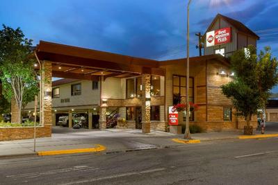 Best Western Plus Clock Tower Inn
