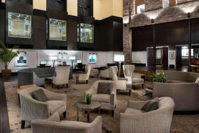 Doubletree Hotel Memphis Downtown