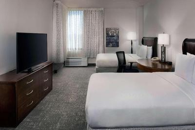 Doubletree Hotel Memphis Downtown