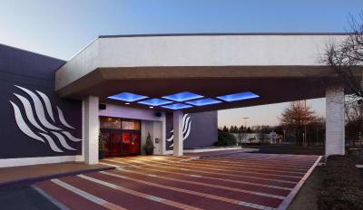 The Verve Hotel Boston Natick, Tapestry Collection