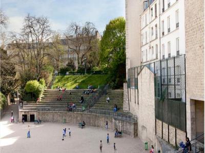 Des Arenes