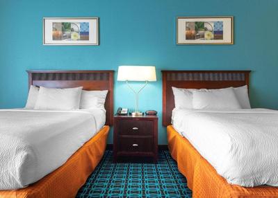Chester Inn & Suites