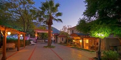 Perdikia Hill Family Resort