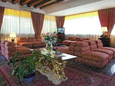 Pinewood Hotel Rome
