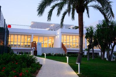 Cala Llenya Resort Ibiza