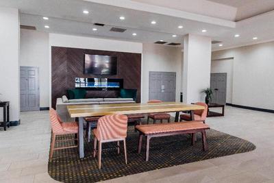 Holiday Inn & Suites Phoenix-Mesa/Chandler