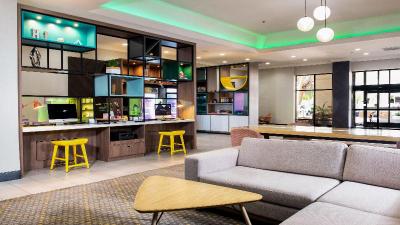 Holiday Inn & Suites Phoenix-Mesa/Chandler