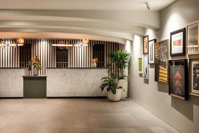 The Ambassador of Waikiki, Tapestry Collection