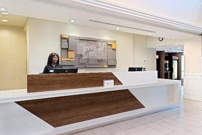 Holiday Inn Express Hauppauge-Long Island