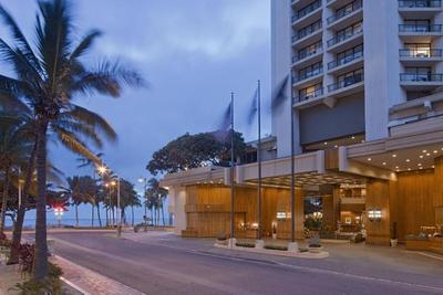 Hyatt Regency Waikiki Beach Resort And Spa