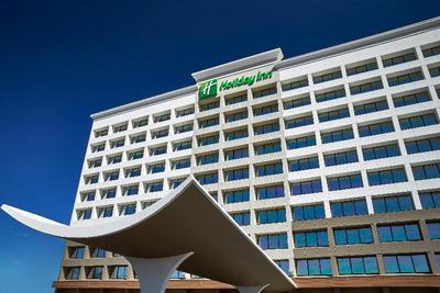 Holiday Inn Alexandria - Carlyle by IHG