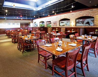 Holiday Inn Select Chantilly-Dulles-Expo (ARPT)