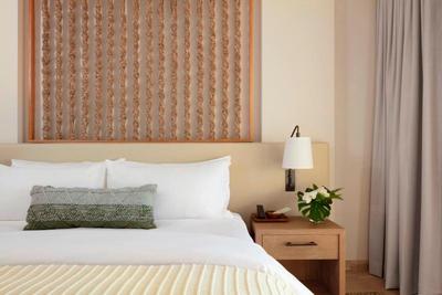 Mauna Lani, Auberge Resorts Collection