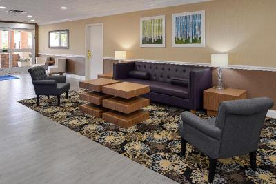Holiday Inn Express & Suites Bonita Springs-IHG