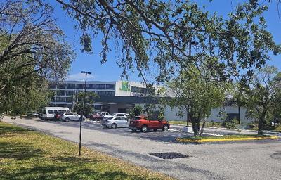 Holiday Inn St. Petersburg N Clearwater