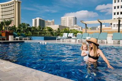 OUTRIGGER Waikiki Beachcomber Hotel
