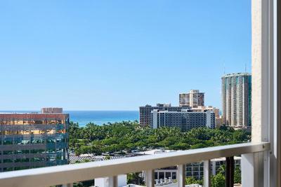 Waikiki Malia