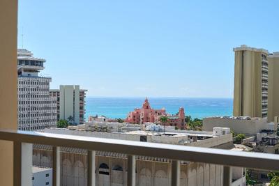 Waikiki Malia