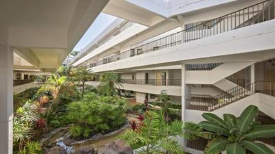Royal Sea Cliff Kona by Outrigger