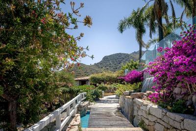 Cruccuris Resort