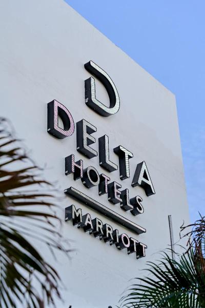 Delta Hotels by Marriott West Palm Beach