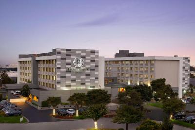 DoubleTree by Hilton San Francisco South Airport B