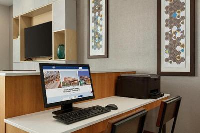 Holiday Inn Express West Sacramento
