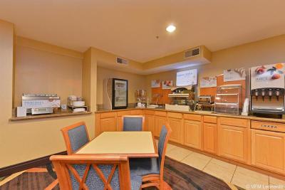 Best Western Oswego Hotel