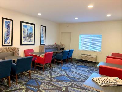 Holiday Inn Express & Sts Chicago - Libertyville