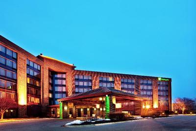 Holiday Inn Chicago-Crystal Lake