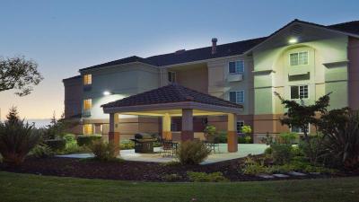 Sonesta Simply Suites Silicon Valley - Santa Clara