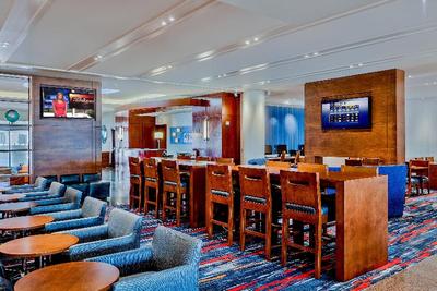 Holiday Inn Express and Suites Fisherman's Wharf