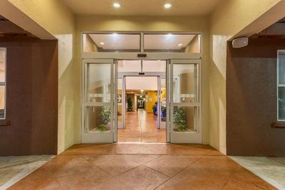 Holiday Inn Express Manteca