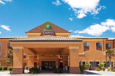 Holiday Inn Express Hotel & Suites Kingman 
