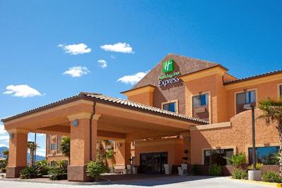 Holiday Inn Express Hotel & Suites Kingman 