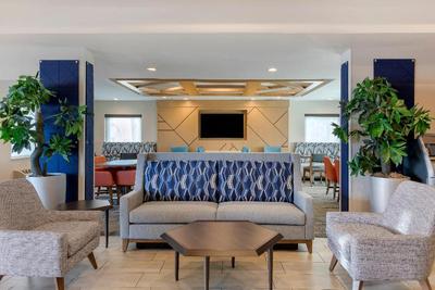 Holiday Inn Express Colton