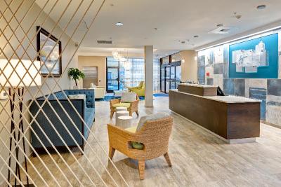 Holiday Inn Express Newport Beach