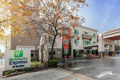 Holiday Inn Express Hotel & Suites Berkeley