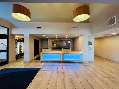 Holiday Inn Express & Suites Salinas