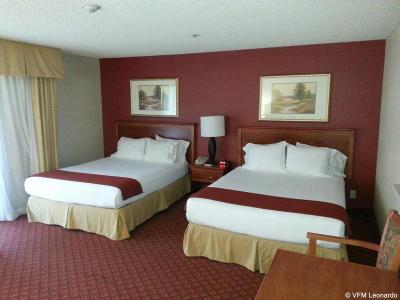 Vinland Hotel And Lounge
